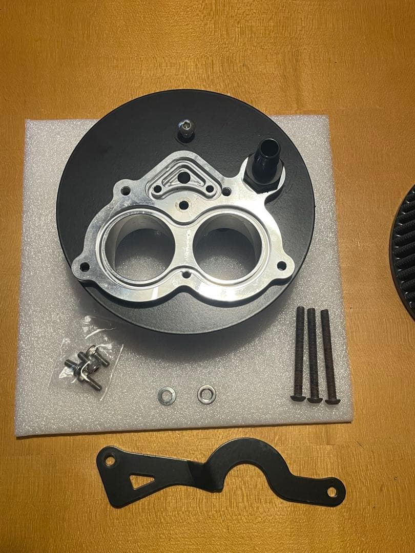 ヤマハBOLT専用　VANCE & HINES エアクリーナー