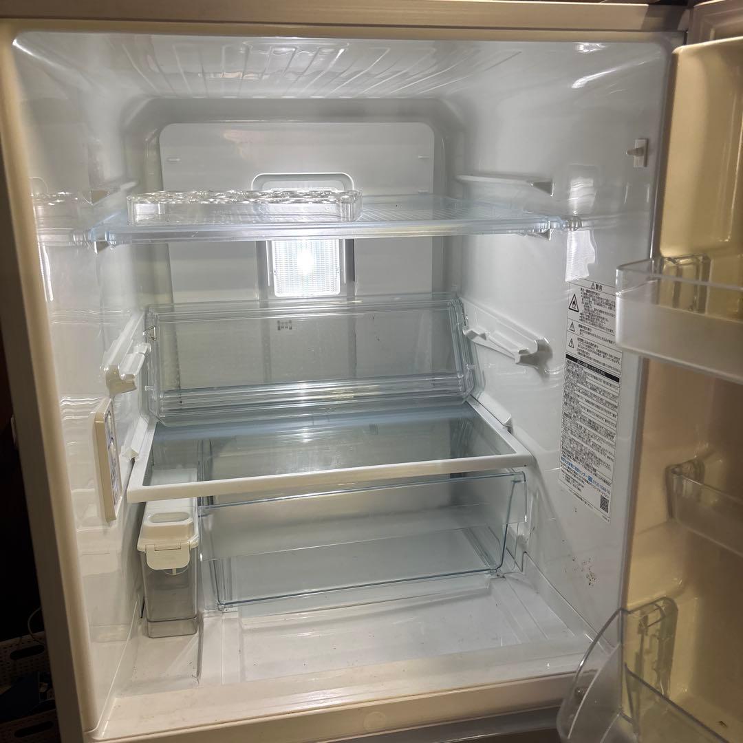 サダ吉 東芝 冷蔵庫 GR-M33S ホワイト 2018年製