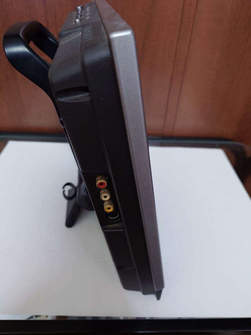 SHARP AQUOS ポータブルテレビ