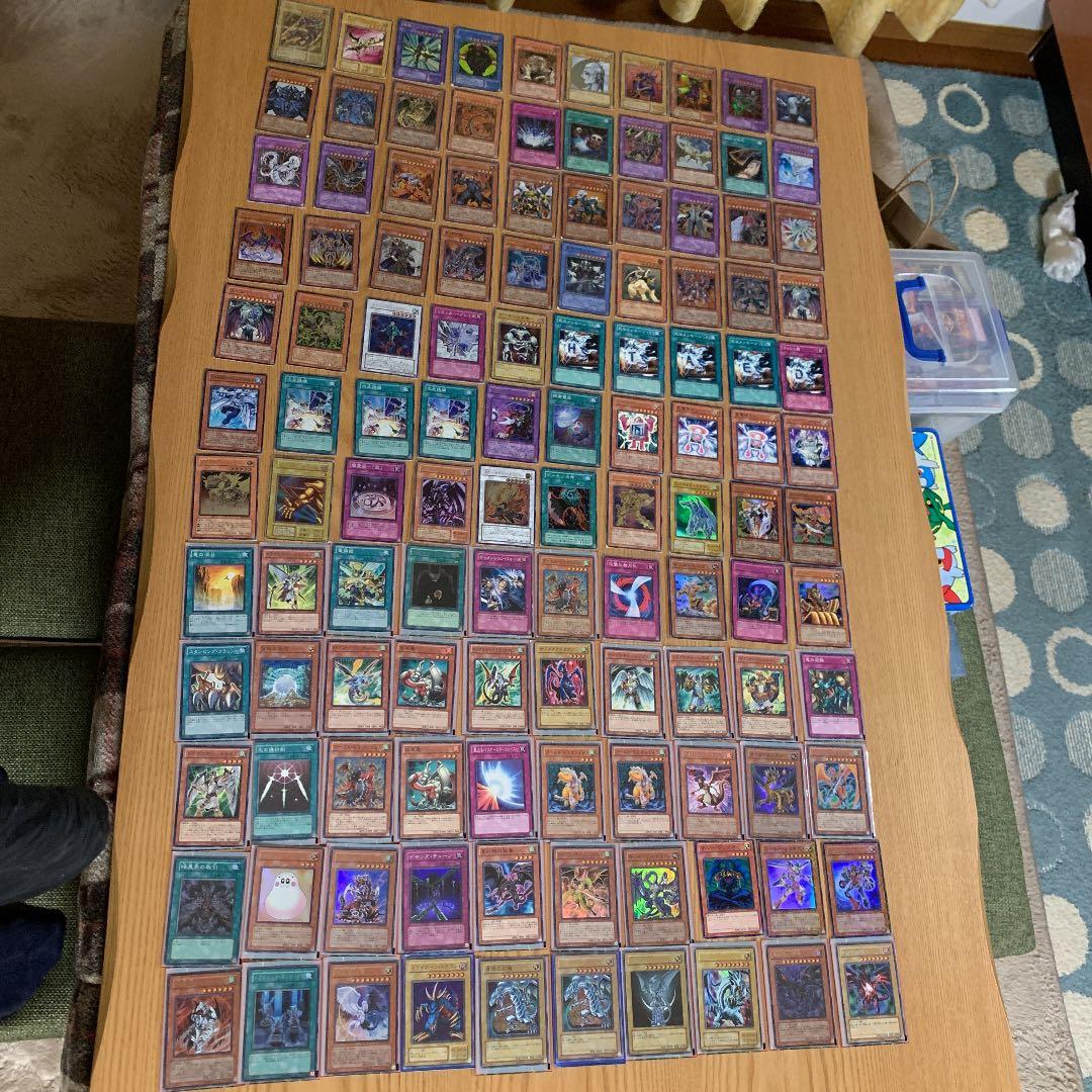 遊戯王　遊戯王カード