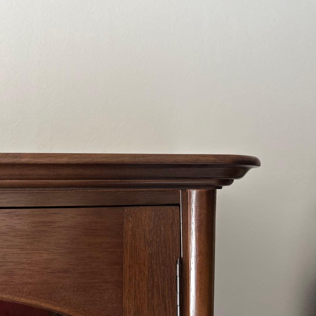 マルニ木工猫足キャビネット