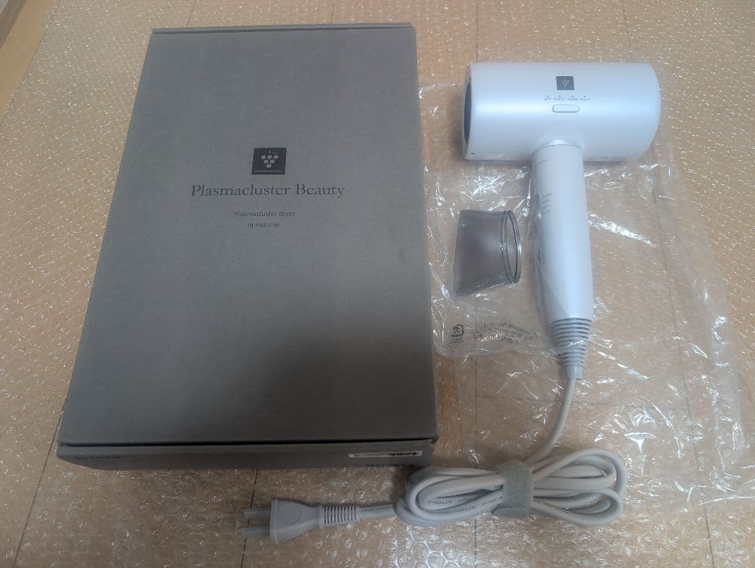 SHARP ドライヤー IB-P802 ホワイト