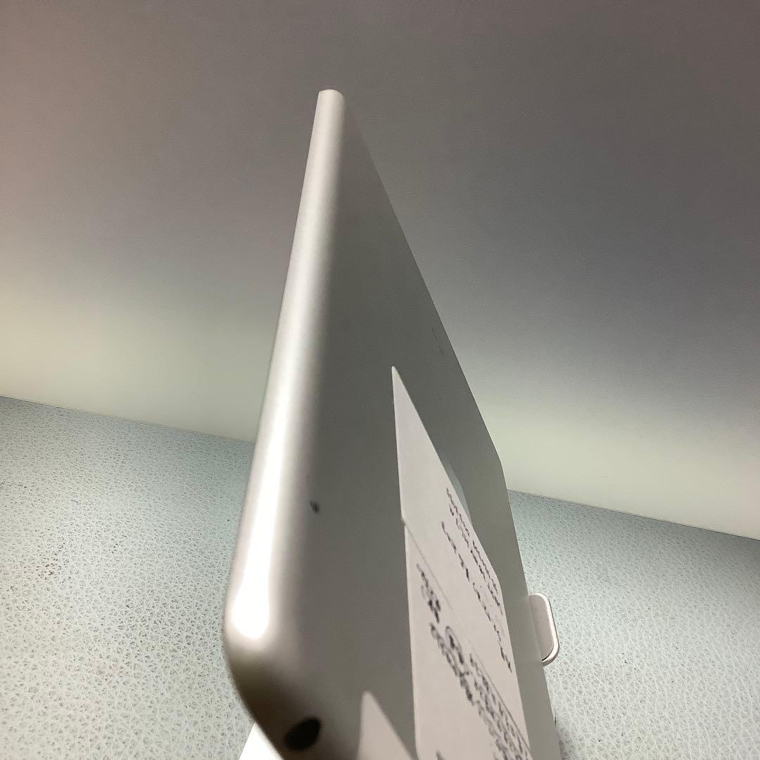 iPad 5世代128G silver wifi+sim