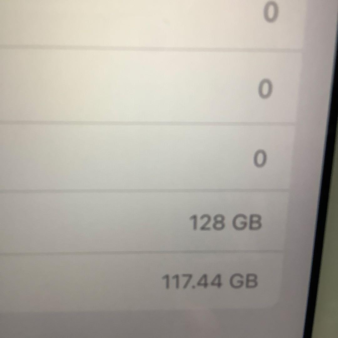 iPad 5世代128G silver wifi+sim