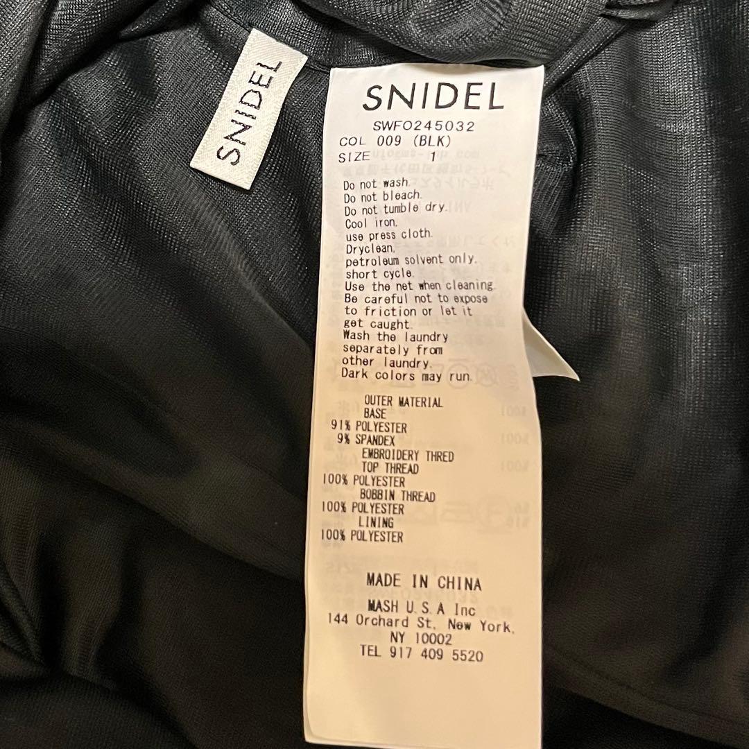 極美品 snidel ベロア 刺繍 ワンピース 2024AWブラック M ドレス