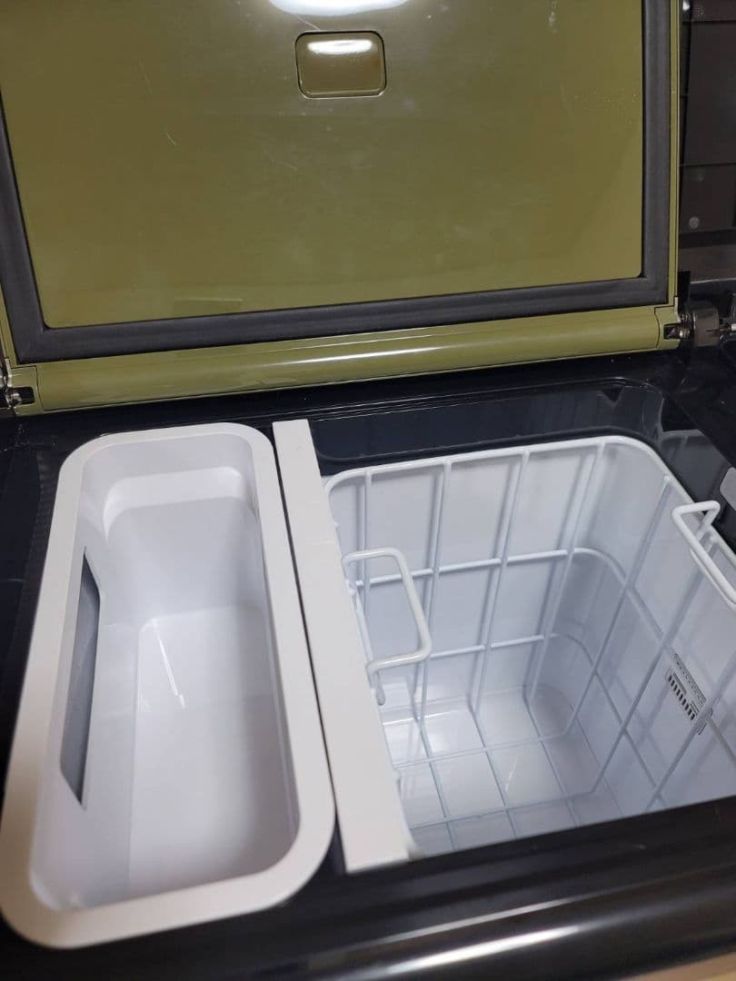 makita CW004G 充電式保冷温庫　本体のみ