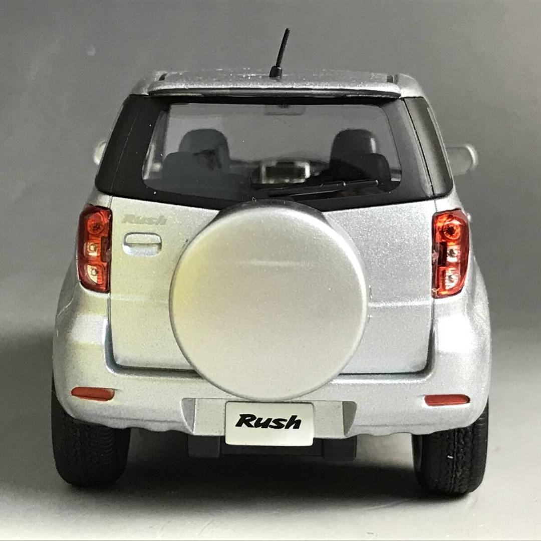 【美品】1/30 トヨタ ラッシュ Rush 前期 非売品 カラーサンプル