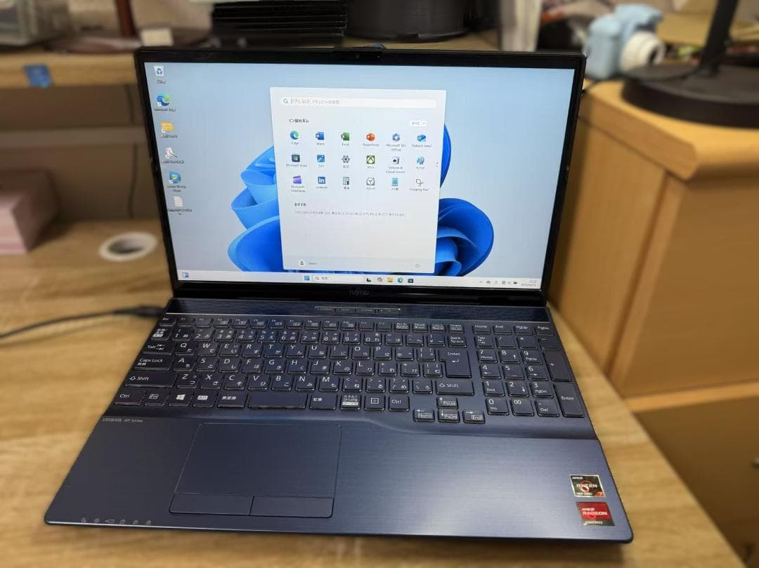 超美品 富士通 Ryzen7　新品SSD+HDD Office2021