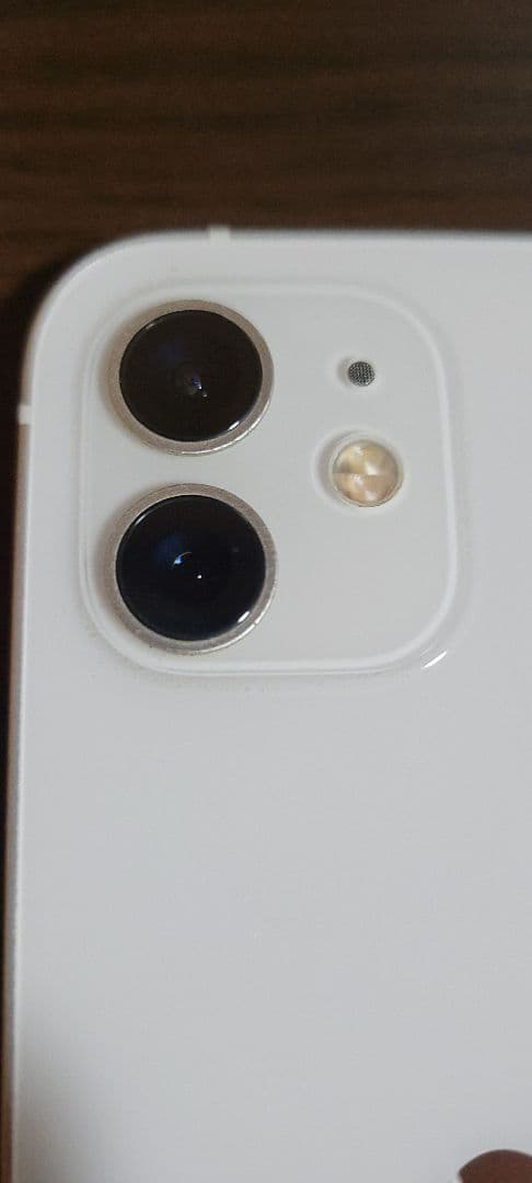 iPhone 12 ホワイト 64gb ドコモ版　SIMフリー