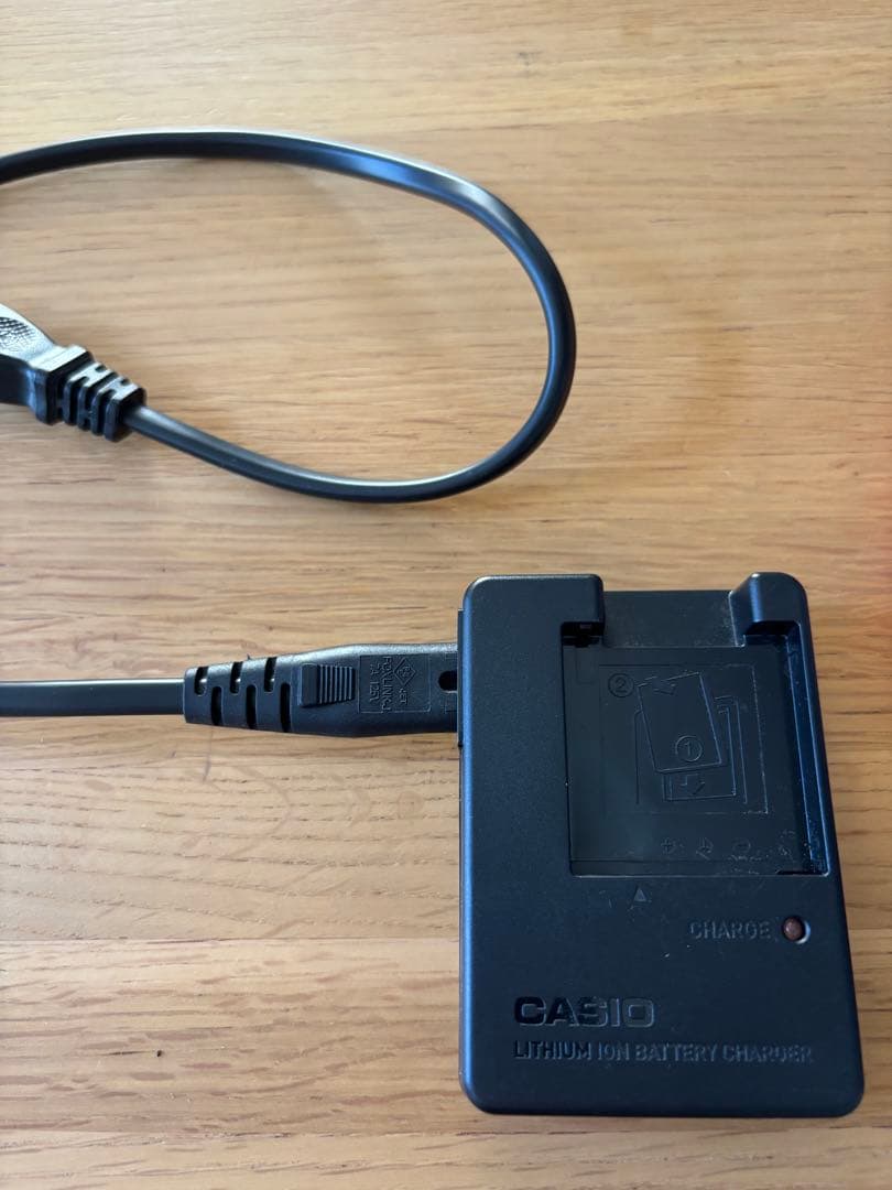 CASIO カシオ EXILIM EX-S10 コンパクト デジタルカメラ