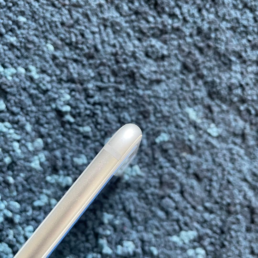 iPhone8プラス64GB ホワイト バッテリー80% ロック解除済 本体のみ