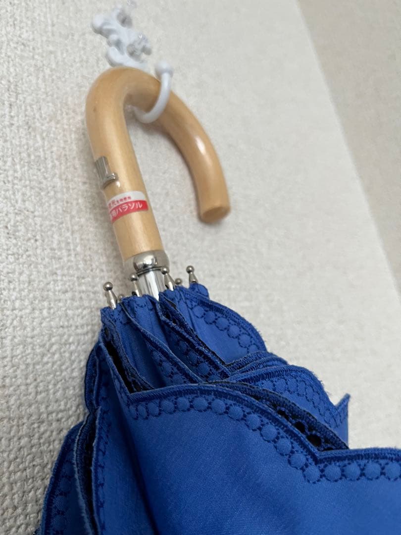 素敵に…LANVIN ロイヤルブルー⭐︎ フリル日傘⭐︎一級遮光