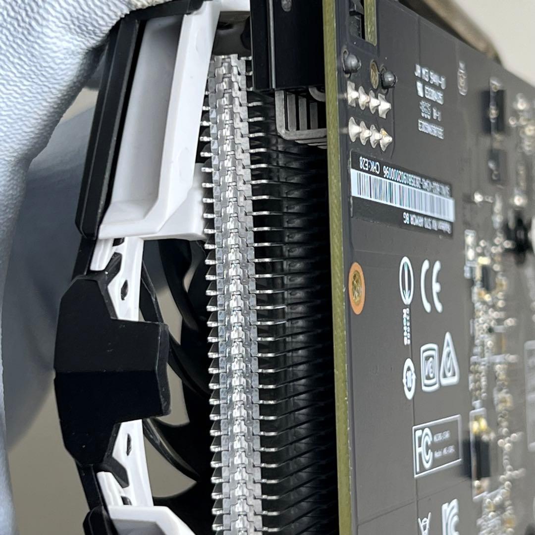 MSI Radeon RX 570 ARMOR 8G グラフィックスボード