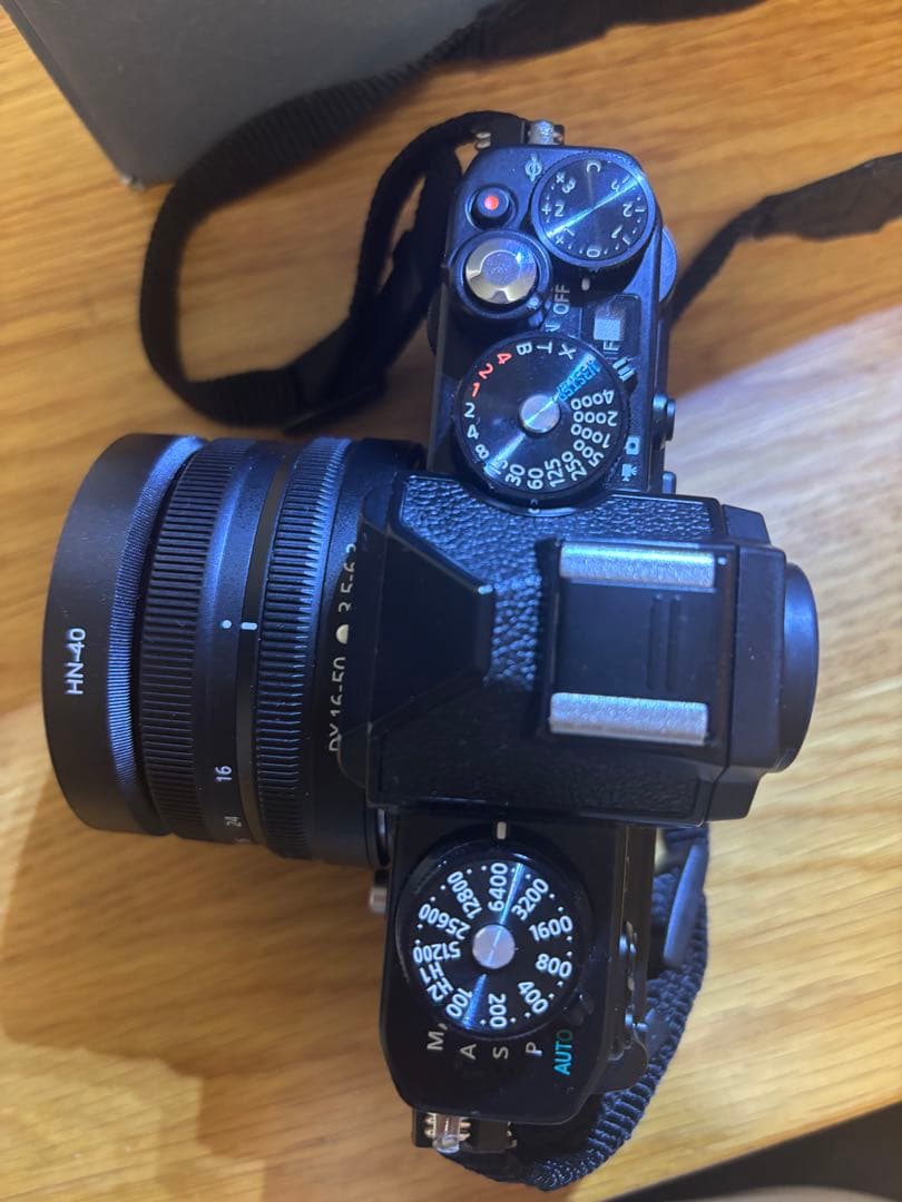 1月4日まで最終値下げ Nikon 700枚 zfc バッテリー×2