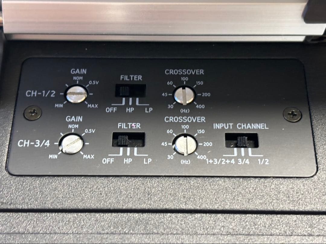 ALPINE MRV-F340 500W　4/3/2チャンネルアンプ