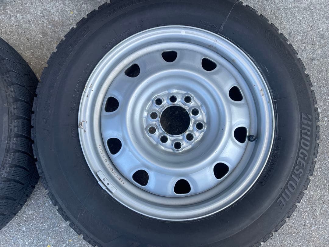 セレナ、ノア、ステップワゴン、カローラ、プリウス195/65Ｒ15　スタッドレス