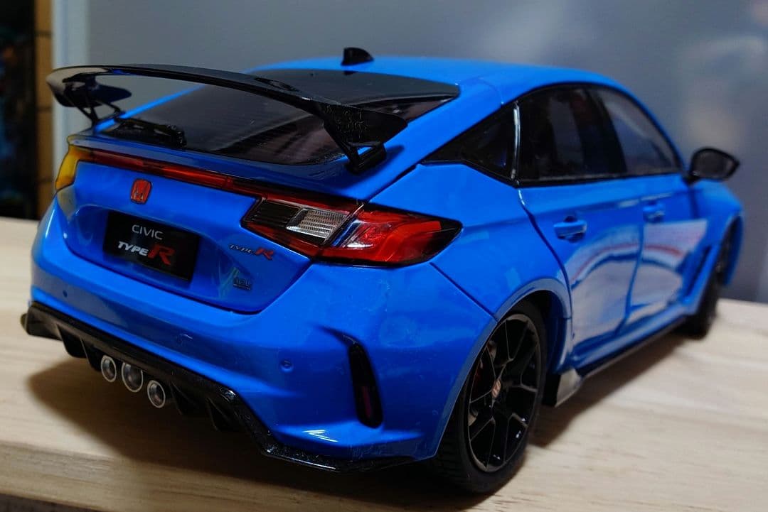 や*.様 シビックタイプR FL5 1/18 ミニカー