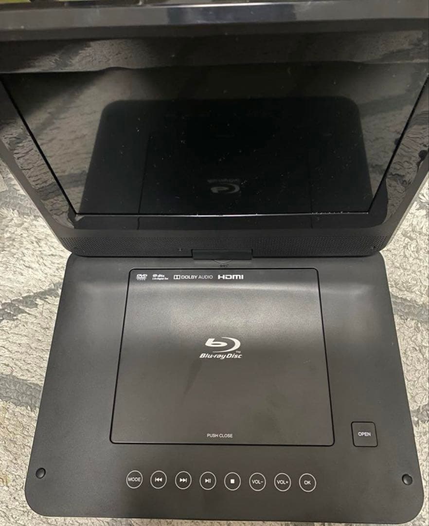 【最終値下げ】ポータブルブルーレイプレーヤー PBD-963 9インチ