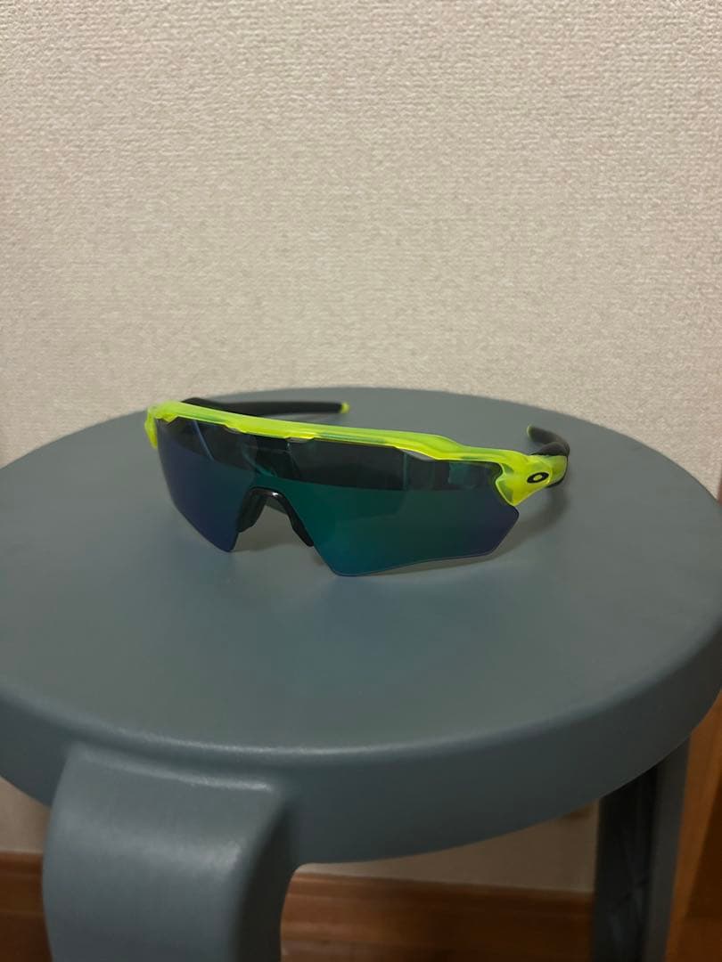 Oakley スポーツサングラス グリーン/ブラック