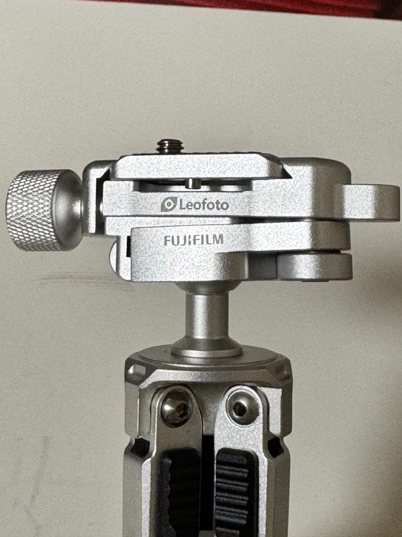 Leofoto mt-03スパイダーミニ三脚ポケット三脚FUJIFILMコラボ品