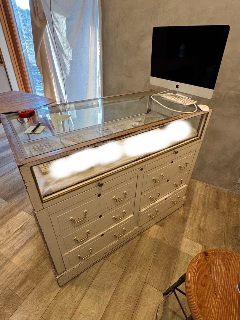 m*c様 アンティーク　ヴィンテージガラスディスプレイキャビネット　ショーケース