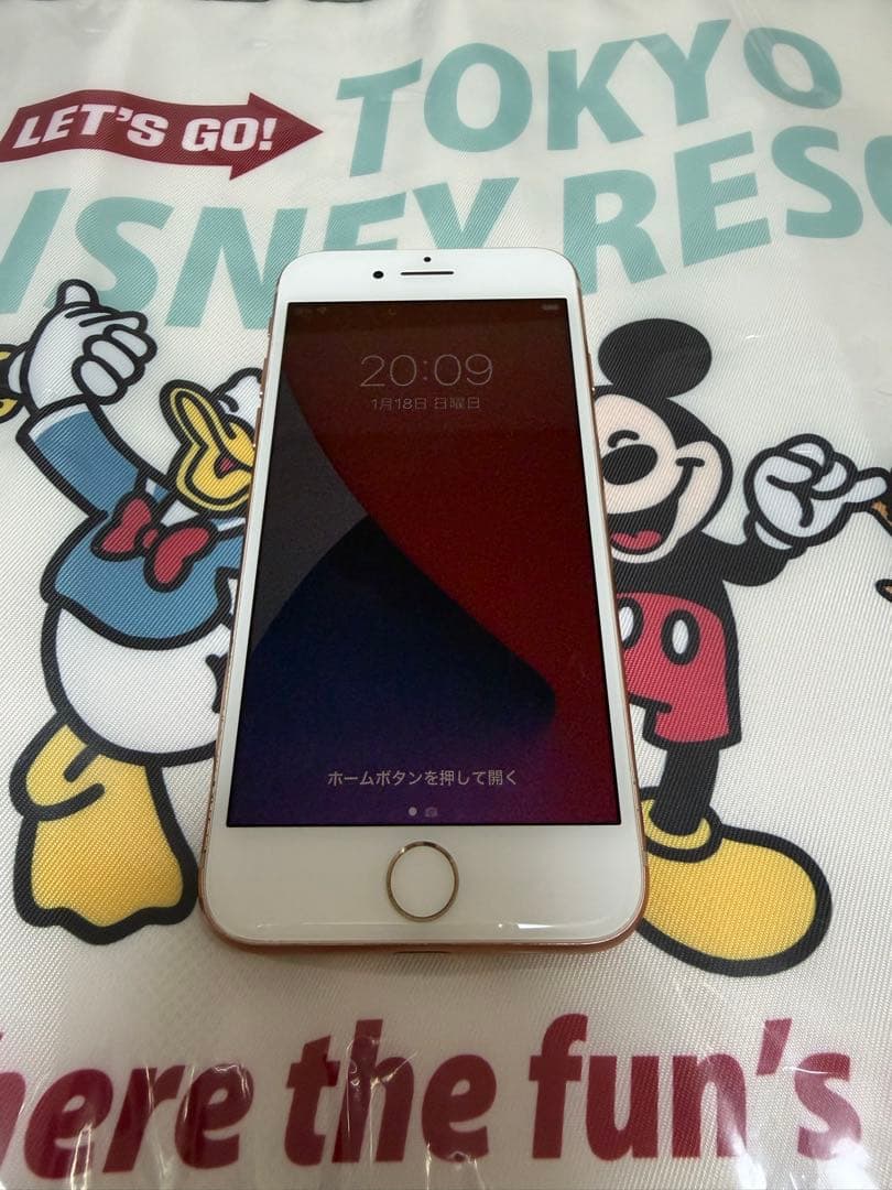 Apple iPhone 8 64GB SIMロックあり