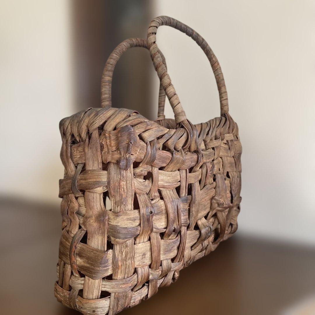 山葡萄乱れ編みカゴバッグ