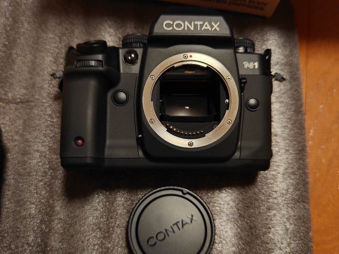 新品未使用 CONTAX N1 一眼レフカメラ