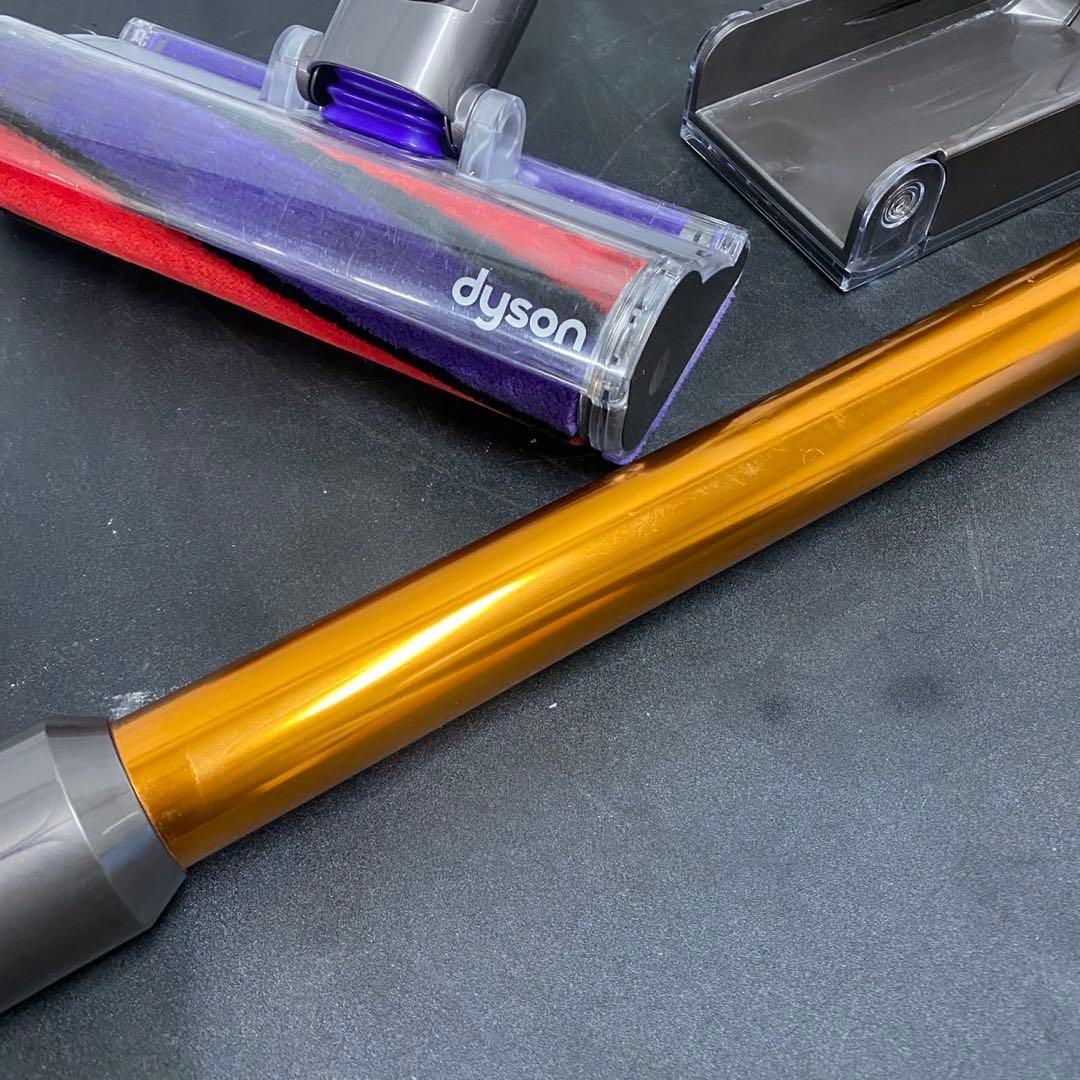 751 Dyson V10 fluffy 掃除機 サイクロンクリーナー