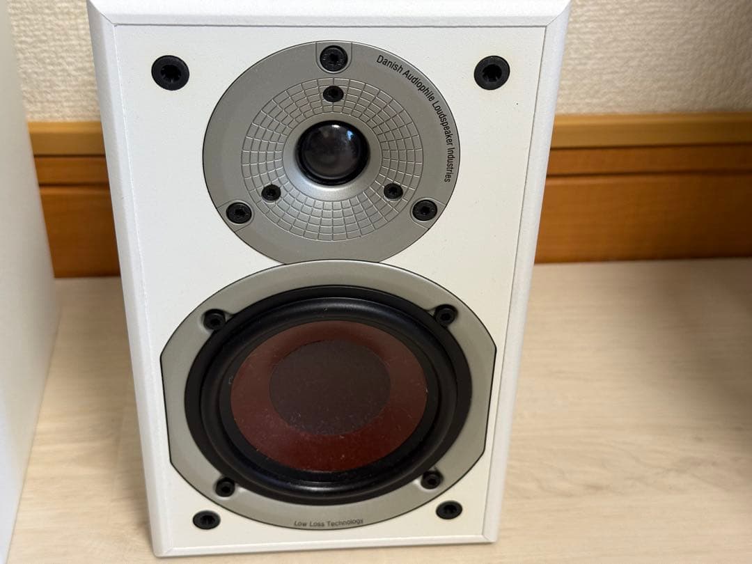 DALI ホワイト SPEKTOR 1 スペクター