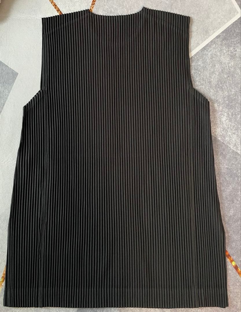 【極美品】HOMME PLISSÉ ISSEY MIYAKE プリーツベスト