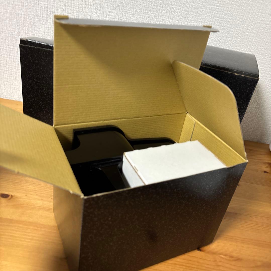 美品　サントリーウイスキーローヤル　ピアノ型ボトル　箱付き　未開封