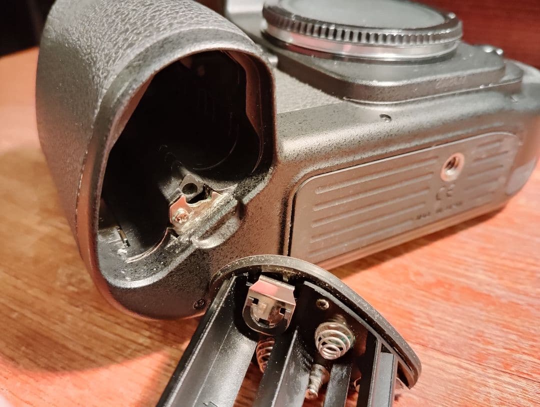 Nikonf100 本体のみ