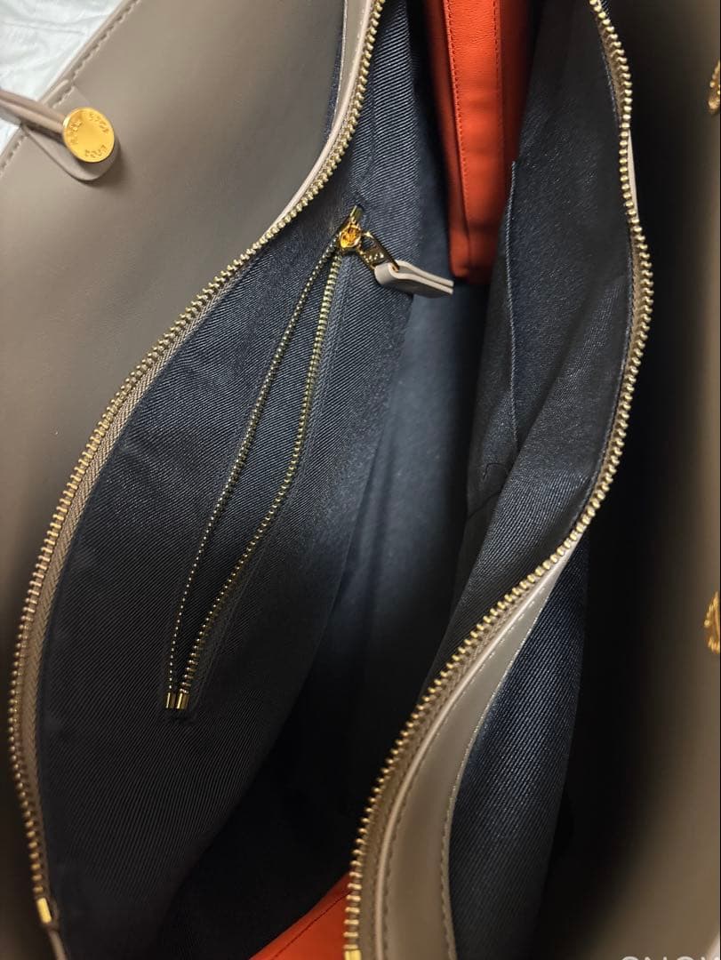 ブラウン トートバッグ オレンジ内部