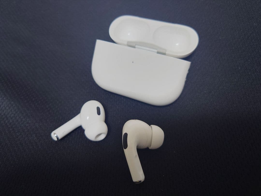 シャンサインAirPods Pro2 USB Type-C 付属品完備