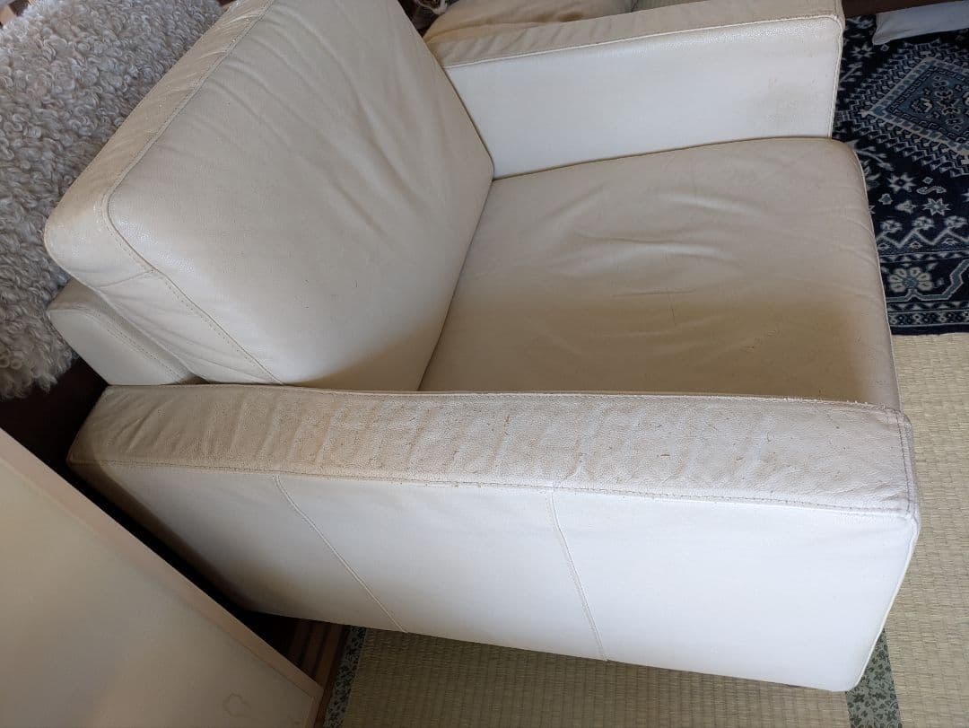 無印良品 アイボリー レザー 1人掛けソファ