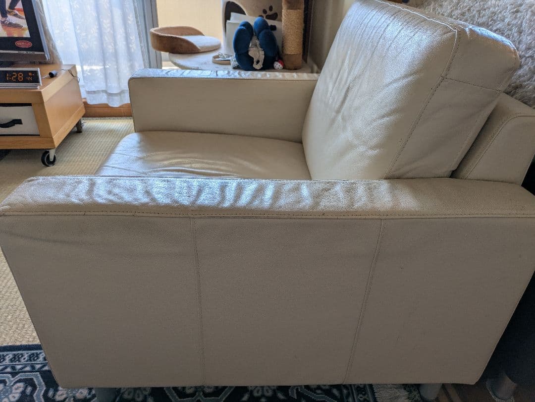 無印良品 アイボリー レザー 1人掛けソファ