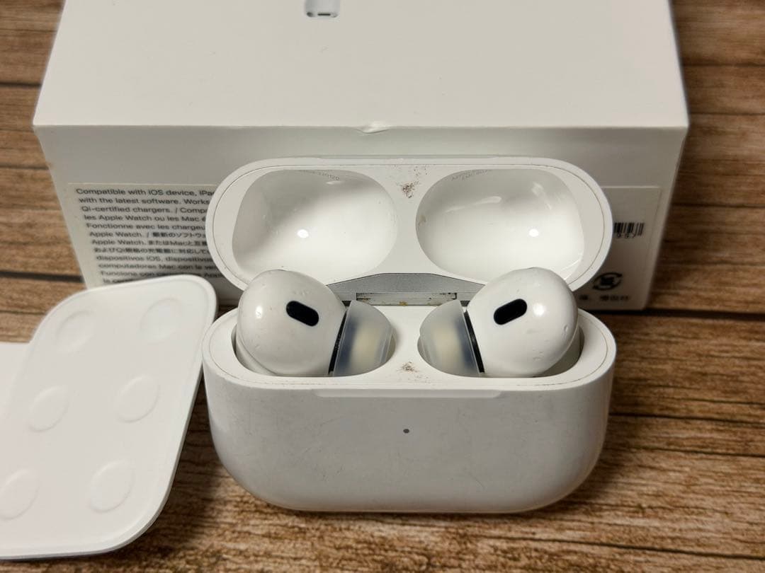 AirPods Pro2 本体 充電ケース付き