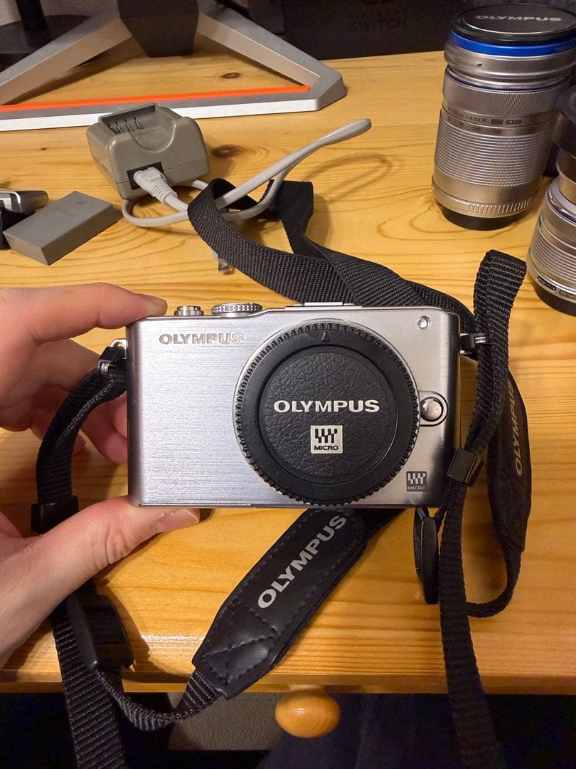 OLYMPUS PEN Lite E-PL3 ワイドコンバーター付 ケースあり