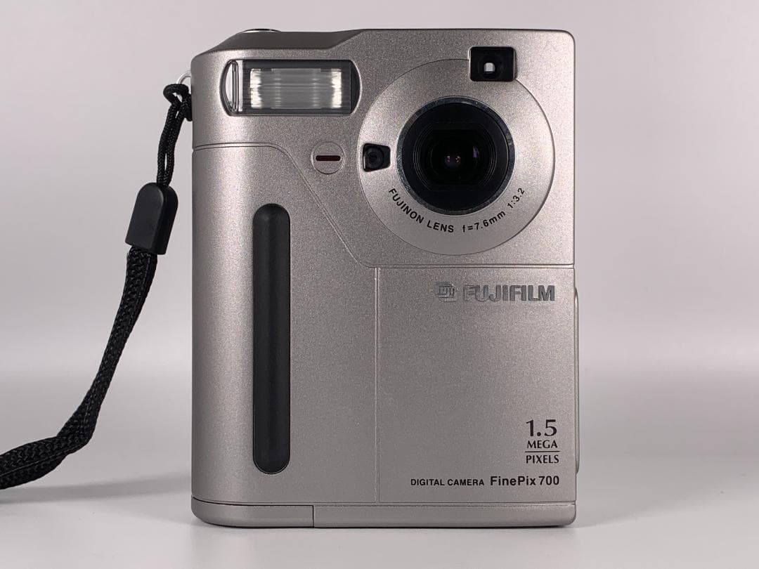 希少 ほぼ未使用 稼働 FinePix700 初代 美品 平成レトロ デジカメ