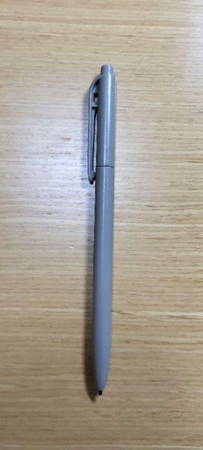 電子ペーパークアデルノ A5 (Gen.2) FMVDP51　中古品