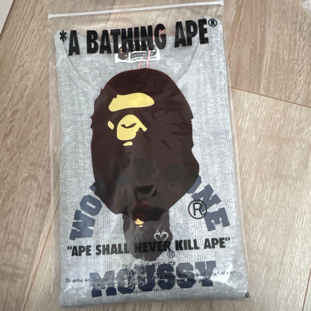 A BATHING APE x MOUSSY 長袖Tシャツ