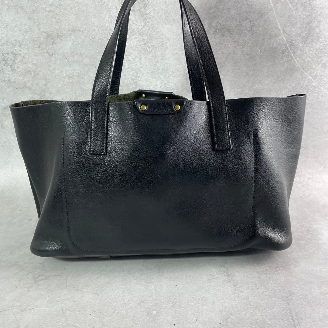 入手困難✨ イルビゾンテ ハンドバッグ レザー デカロゴ 本革 ブラック