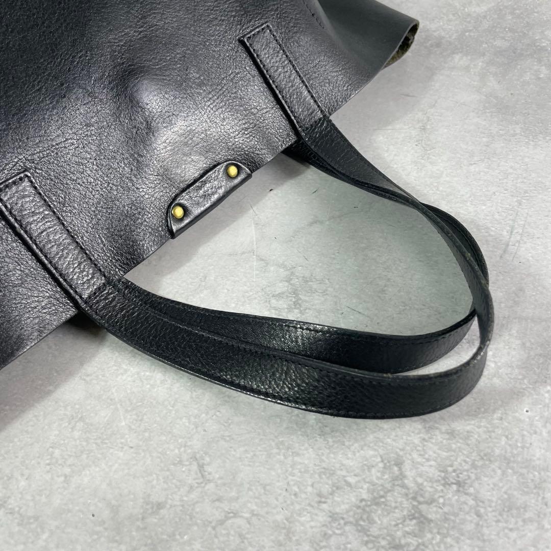 入手困難✨ イルビゾンテ ハンドバッグ レザー デカロゴ 本革 ブラック