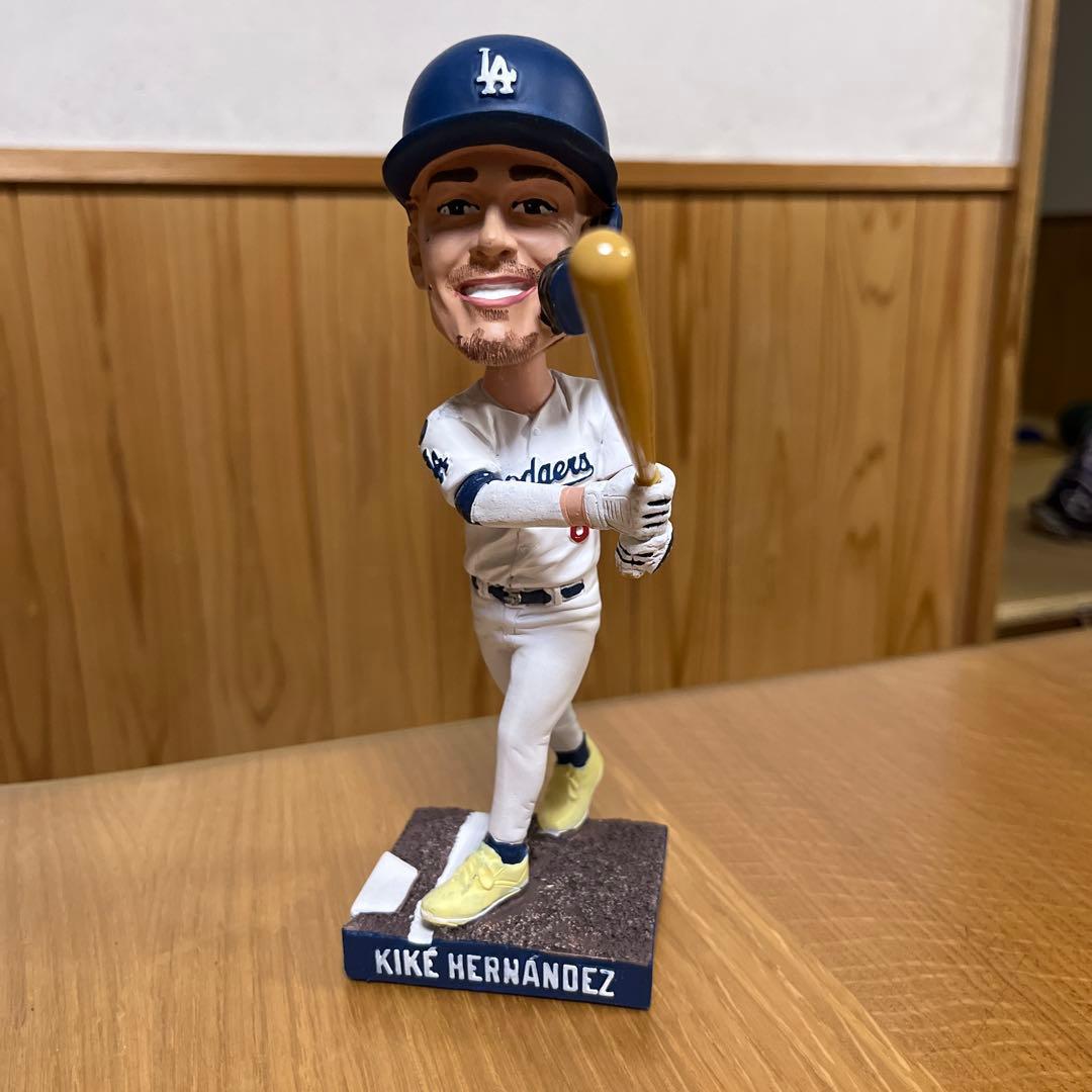 値下げ　ドジャース　キケ・ヘルナンデス　ボブルヘッド　【8/31 新品未使用】