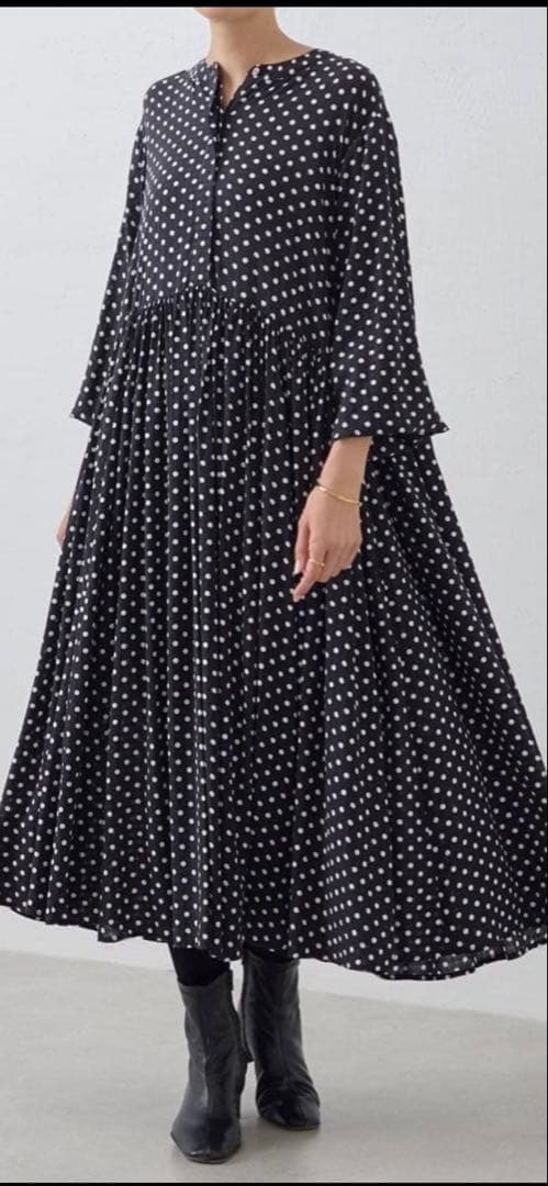 【極美品 】ビアズリー BEARDSLEY ドットギャザーワンピース　ロング