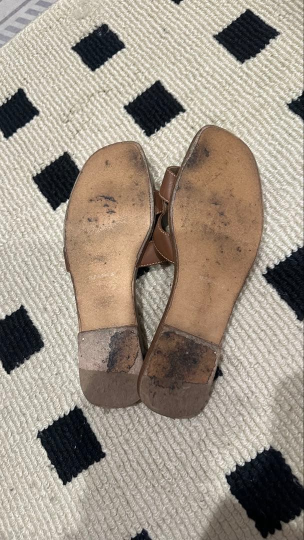 エルメス　サンダル38.5