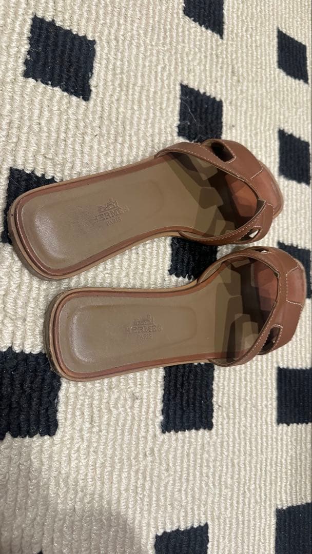 エルメス　サンダル38.5