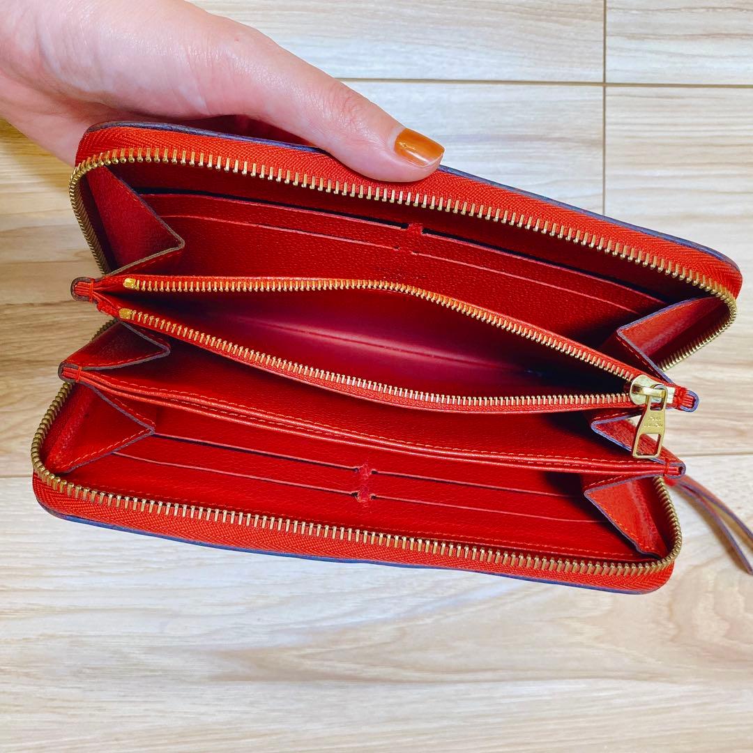 ルイヴィトン　長財布　赤