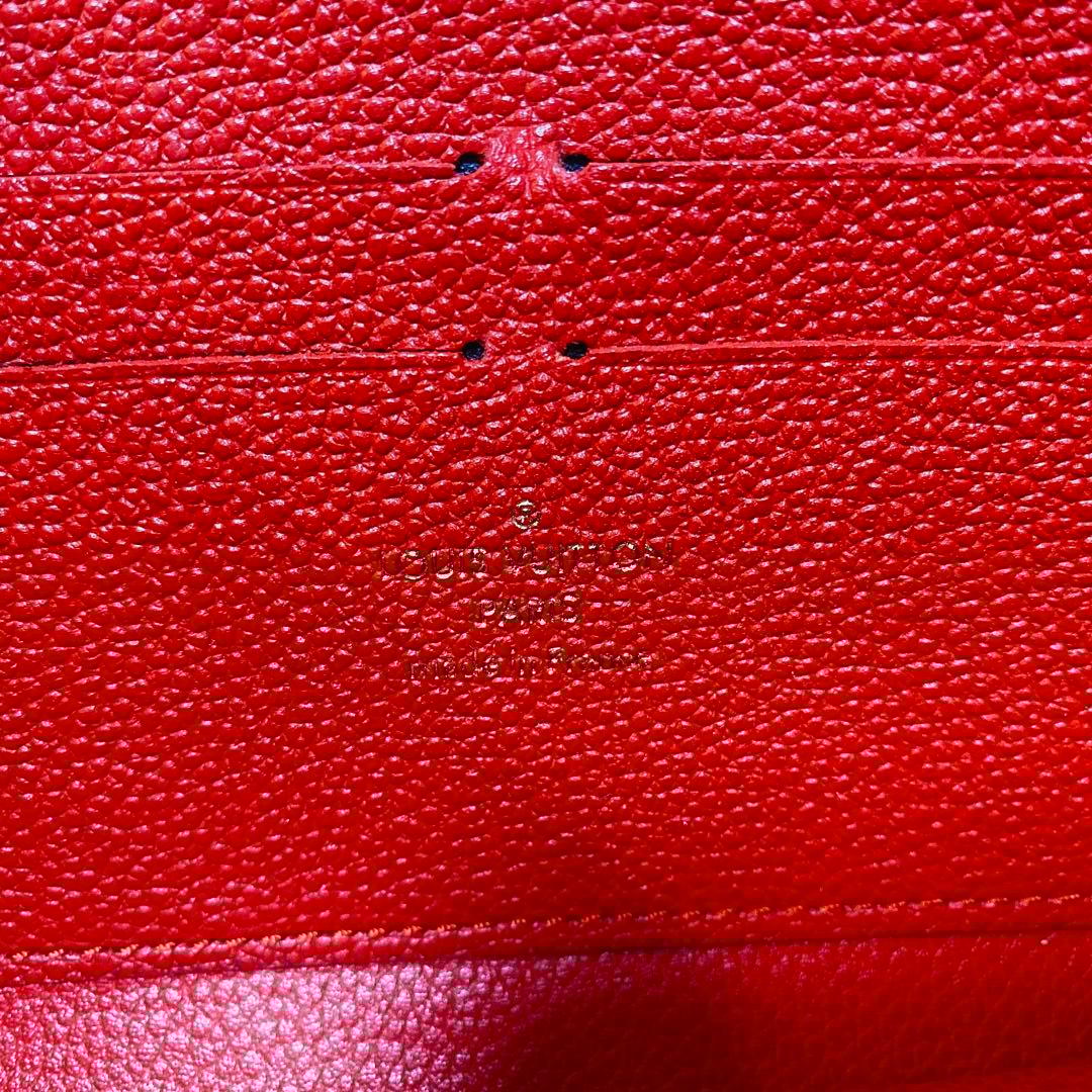 ルイヴィトン　長財布　赤